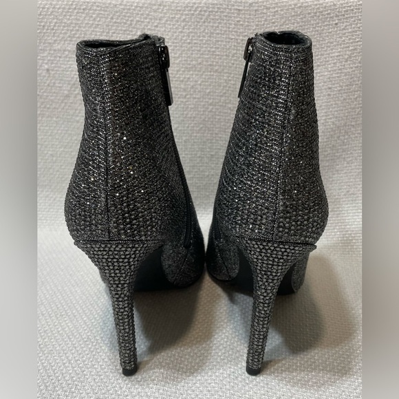 Jessica Simpson Pelina 3 booties - Picture 6 of 11